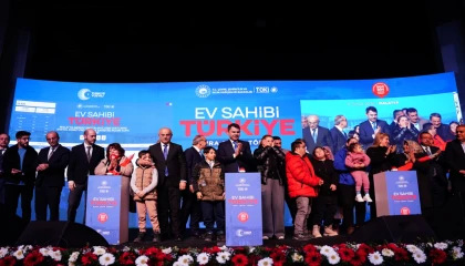 10 bin konut için kuralar çekildi