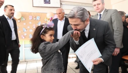 Bakan Yardımcısı Ahmet Aydın Adıyaman’da gönüllere dokundu