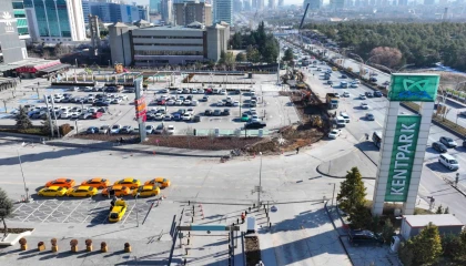 Başkentte AVM çıkışlarına trafik düzenlemesi