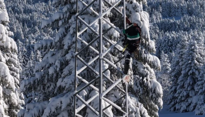 Beyaza cennet Uludağ’da enerji mesaisi