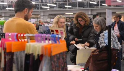 BTSO üyeleri Londra’da Türk tekstilinin gücünü gösterdi... Giysilik Kumaş UR-GE üyeleri The London Textile Fair’de