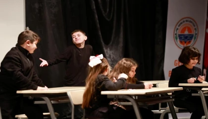 Bursa Gemlik’te Çocuk Şenlikleri başladı