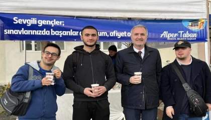 Bursa İnegöl’de öğrencilere sınav döneminde çorba ikramı