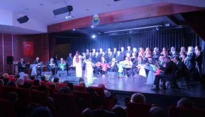 Bursa İnegöl’de TSM korosundan kulakların pasını silen konser