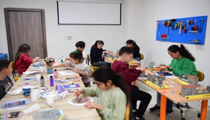 Bursa Osmangazi’de çocuklar kitaplardan ilham alıyor