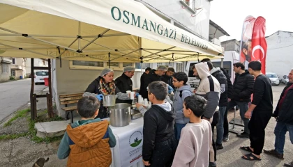 Bursa Osmangazi’de Cuma bereketi paylaşıldı