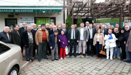 Bursa Osmangazi’de mahalle buluşmalarıyla hizmet sahada
