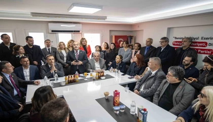 CHP Genel Başkan Yardımcısı Karabat’tan Bornova’ya tam not