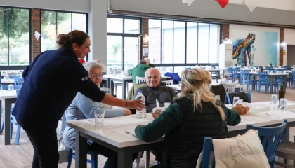 Düden Balık Çarşısı Antalyalıları uygun fiyatlı balık sofrasında buluşturuyor