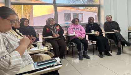 Engelsiz Ebeveyn Akademisi’nde dijital dünyada güvenli rehberlik