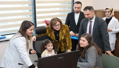 Gaziantep’te yetenek kaşifi testlerine Başkan Şahin katıldı