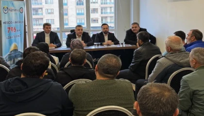 Hizmet-İş sendikası Mardin’de üyeleriyle buluştu