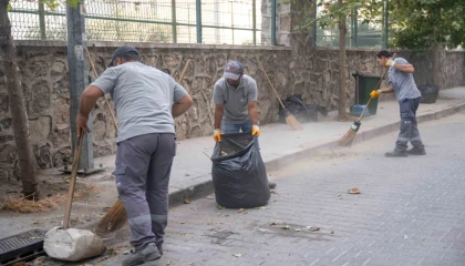 İzmir Bornova’da temizlik mesaisi hiç bitmiyor