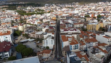 İzmir Büyükşehir’den Seferihisar’a konforlu cadde