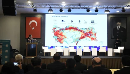 İzmir’de Başkan Tugay’dan afet yönetimi mesajı