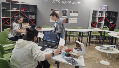 İzmir’de gençler için ücretsiz Arduino atölyesi