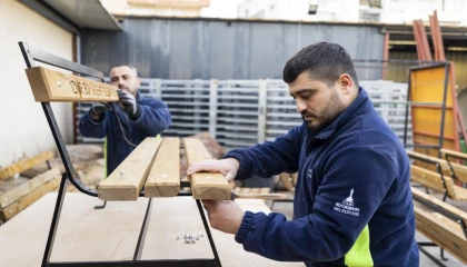 İzmir’in sihirli elleri kent için üretiyor