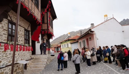 Kadınlar kültürel mirasıyla buluşuyor