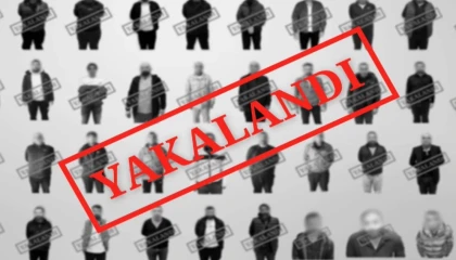 Kırmızı bültenle aranan 40 suçlu Türkiye’ye getirildi