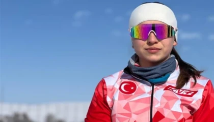 Kış Olimpiyatları’na katılan milli kayakçılara Bakan Bak’tan tebrik mesajı
