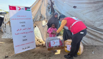 Kızılay Gazze için sıcak yardım hızını kesmiyor