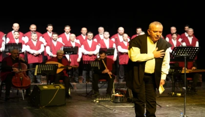 Kocaeli’de hicaz dua ve solo ilahiler gönüllere huzur verdi