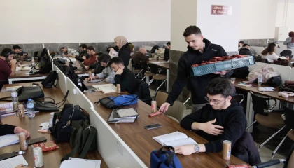Konya Büyükşehir’den öğrencilere final morali