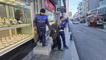 Mağdur vatandaşlara zabıta şefkati