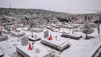 Malatya Büyükşehir acılı günlerde de vatandaşın yanında