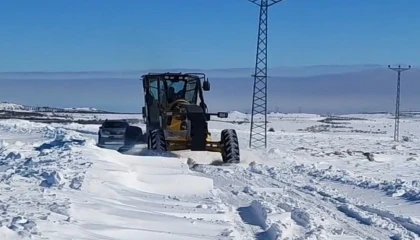 Malatya’da karla mücadele sürüyor
