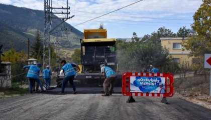 Mersin Büyükşehir, yatırımlarıyla yolları yeniliyor
