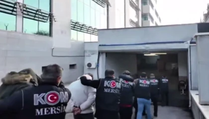 Mersin’de lavaş tekeline büyük darbe! 17 tutuklama, milyarlık hesaplara el konuldu