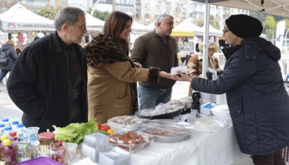 Mersin’de üretici kadın stantları gelir kapısı oluyor