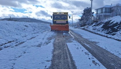 Muğla’da karla mücadele aralıksız devam ediyor