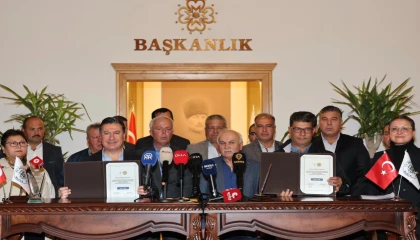 Muğla’da süt üreticilerine soğuk zincir ve yem desteği