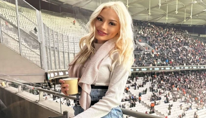 Nevide Çiçek Beşiktaş maçını locadan izledi: Özel Misafir mi?