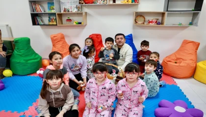 Nevşehir’de “Pijamalarla Masal Dünyasına Yolculuk” Anne-Çocuk Atölyesi