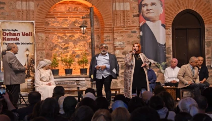 Orhan Veli’nin şiir dolu hayatı Bursa Osmangazi’de sahnelendi