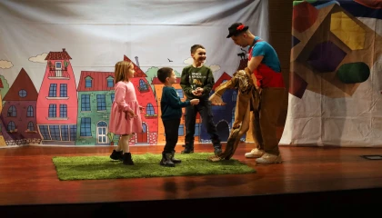 Sakarya’da bin 500 çocuğu tiyatroyla buluştu