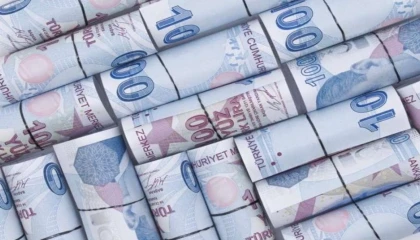 Türkiye ekonomisinde net finansal açık azaldı