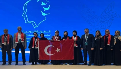 Uluslarararası Arapça’da dünya ikincisi oldular