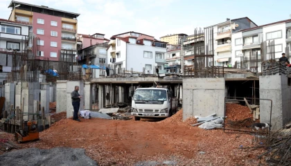 Yeni Kuruçeşme Merkez Camii hızla yükseliyor