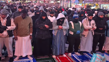 ABD Times Meydanı’nda teravih namazı