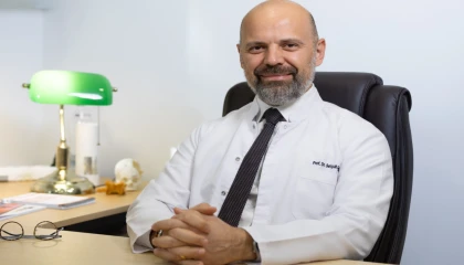 Akıllı telefonlar boyun fıtığı sebebi