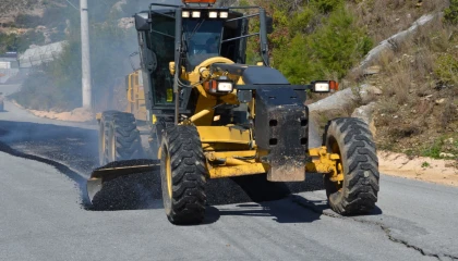 Antalya Büyükşehir’den Alanya’da yol yapım çalışması