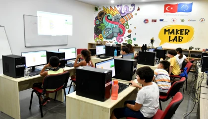 Antalya’da çocuklara robotik kodlama eğitimi