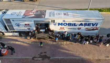 Antalya’da Mobil Aşevi Ramazan’da mahallelere ulaşıyor