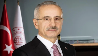 Bakan Uraloğlu açıkladı... PTT’den emeklilere 14 bin TL’ye varan nakit destek