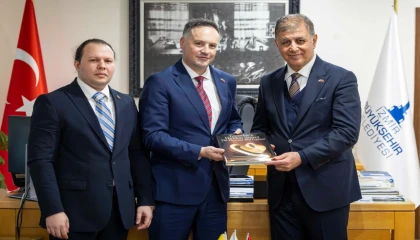 Başkan Tugay’dan Ekvator’a EXPO 2027 daveti