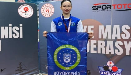 Bursa Büyükşehirli sporcu Özge Yılmaz Türkiye üçüncüsü